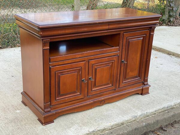 Buffet Louis Philippe campagnard en bois avec 2 tiroirs et 3 portes 126cm