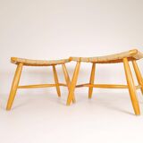 Pair of Swedish stools from the 1960s in lacquered birch, mid-century style.