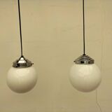 Opaline ball suspensions