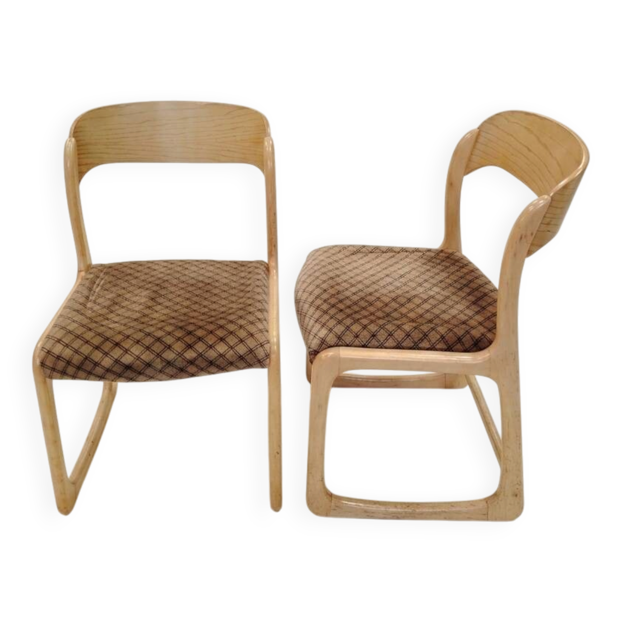 Pair of "Sled" chairs by Baumann in bent beech - Design 1960