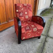 Fauteuil Art Déco rouge en tissu à motif « nouveau », cadre bois massif, 1930s
