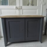 Small low Parisian sideboard re-enchanted in slate gray, medium oak waxed top.