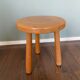 Table d'appoint moderne du milieu du siècle ou tabouret en chêne, années 1960