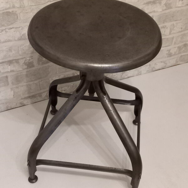 Adjustable Nicolle industrial stool