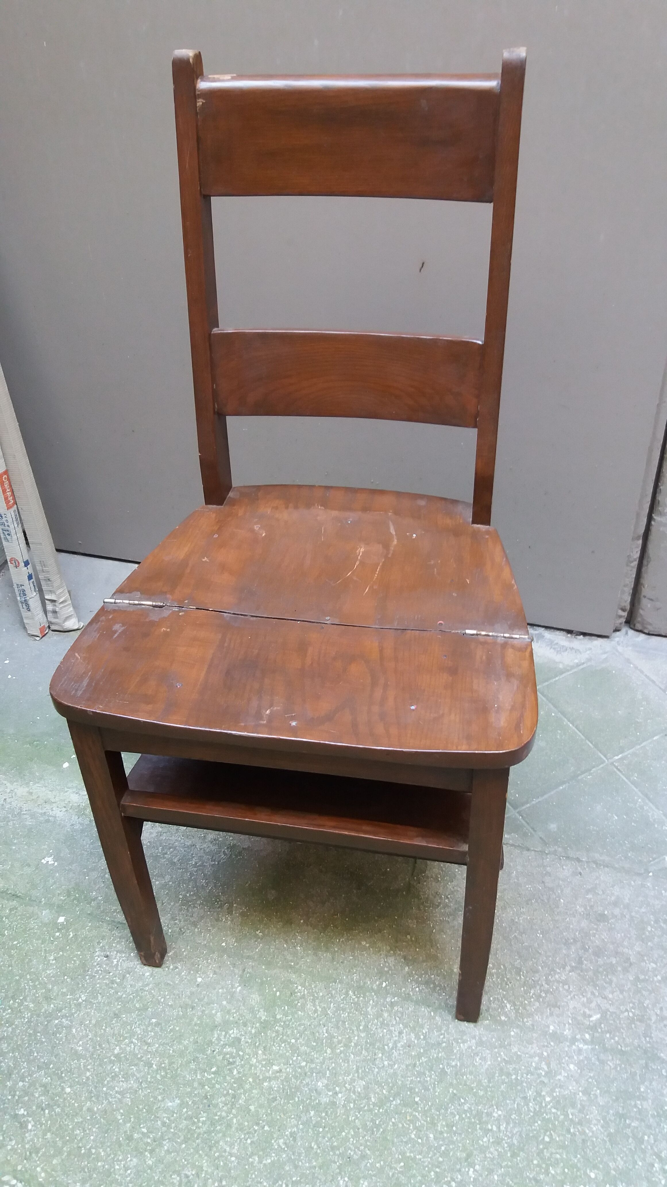 Chair stool vintage