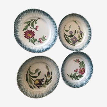 4 dessert plates with old floral decoration