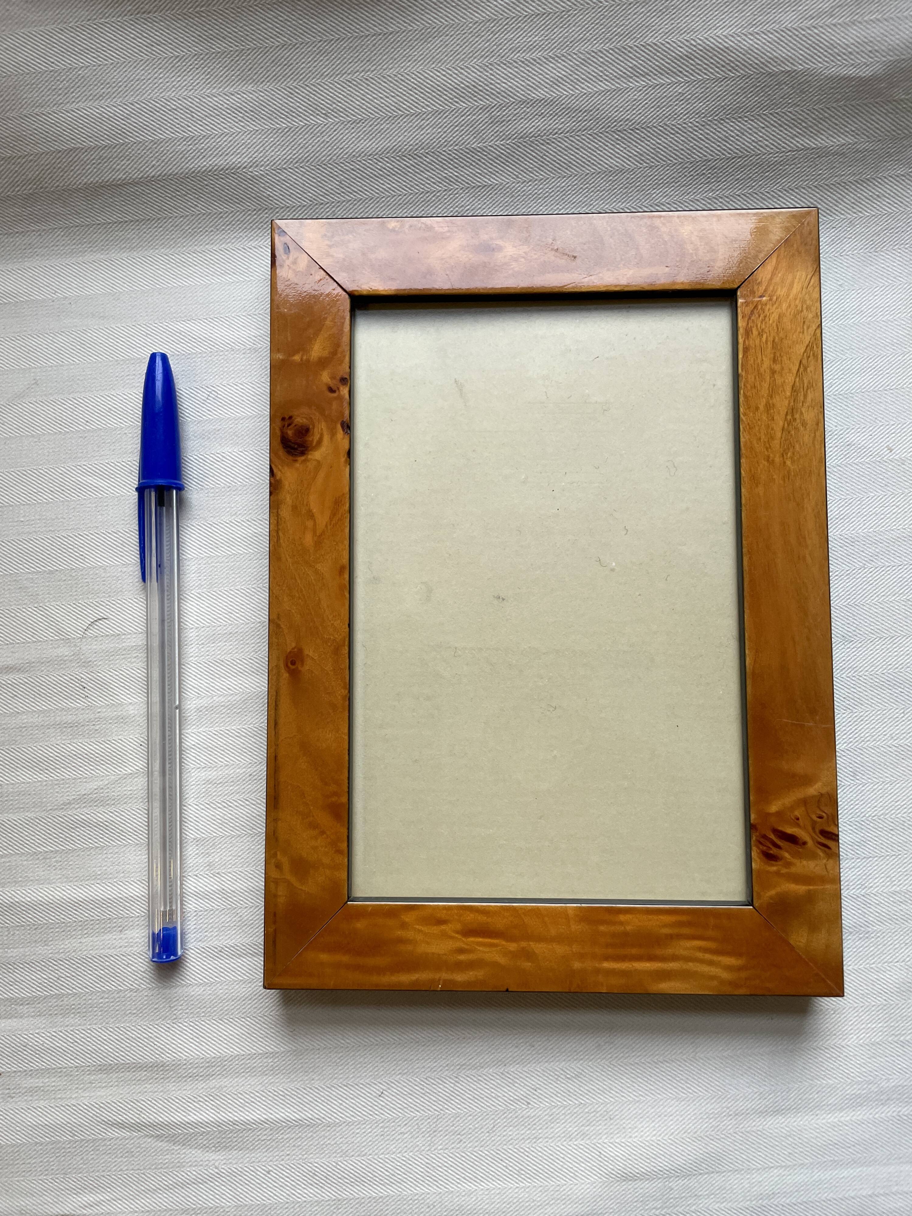 Walnut burl frame 13 x 18 cm