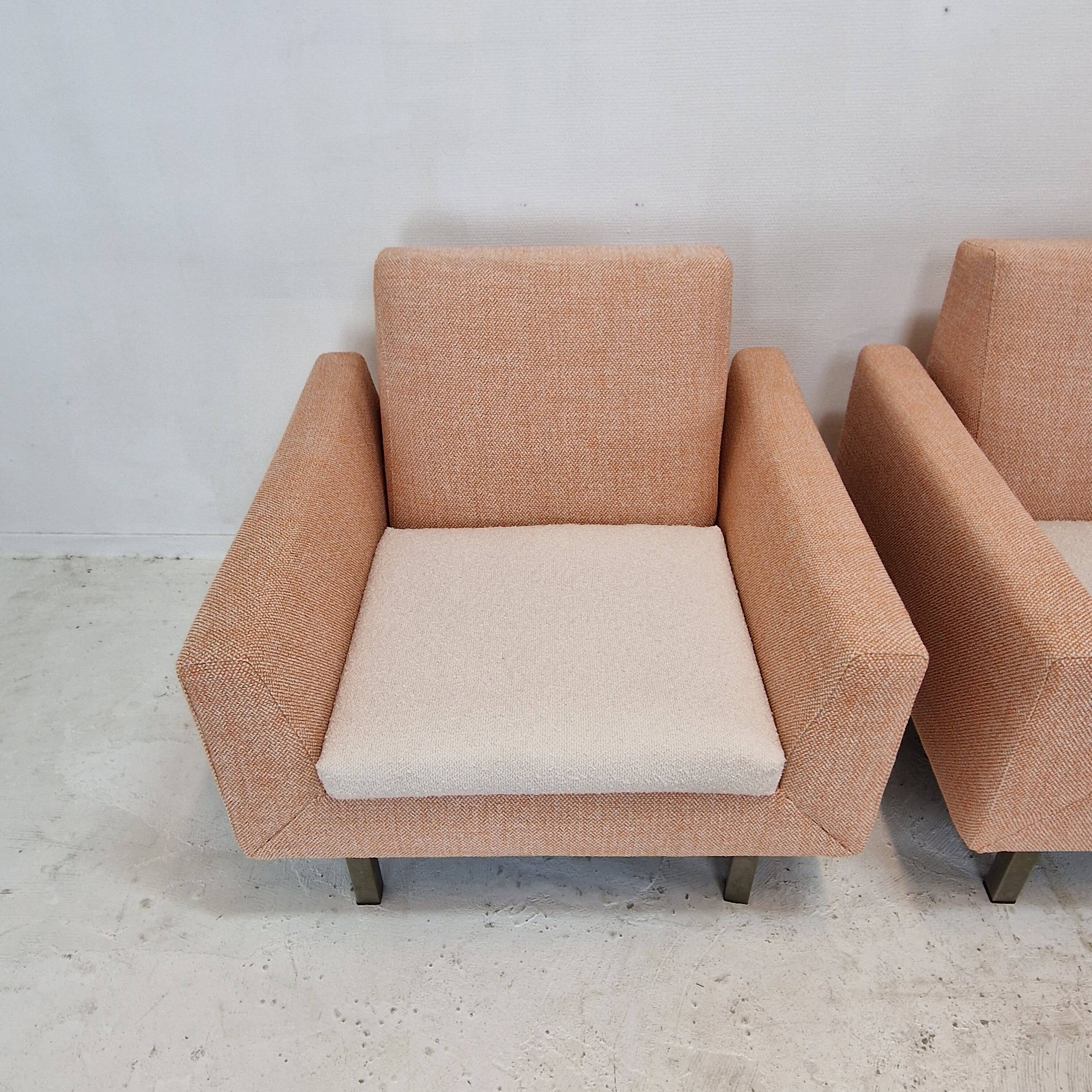 Set of 2 Artifort 410 Chairs by Theo Ruth, 1950s