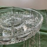 Plat compartimenté en verre ciselé