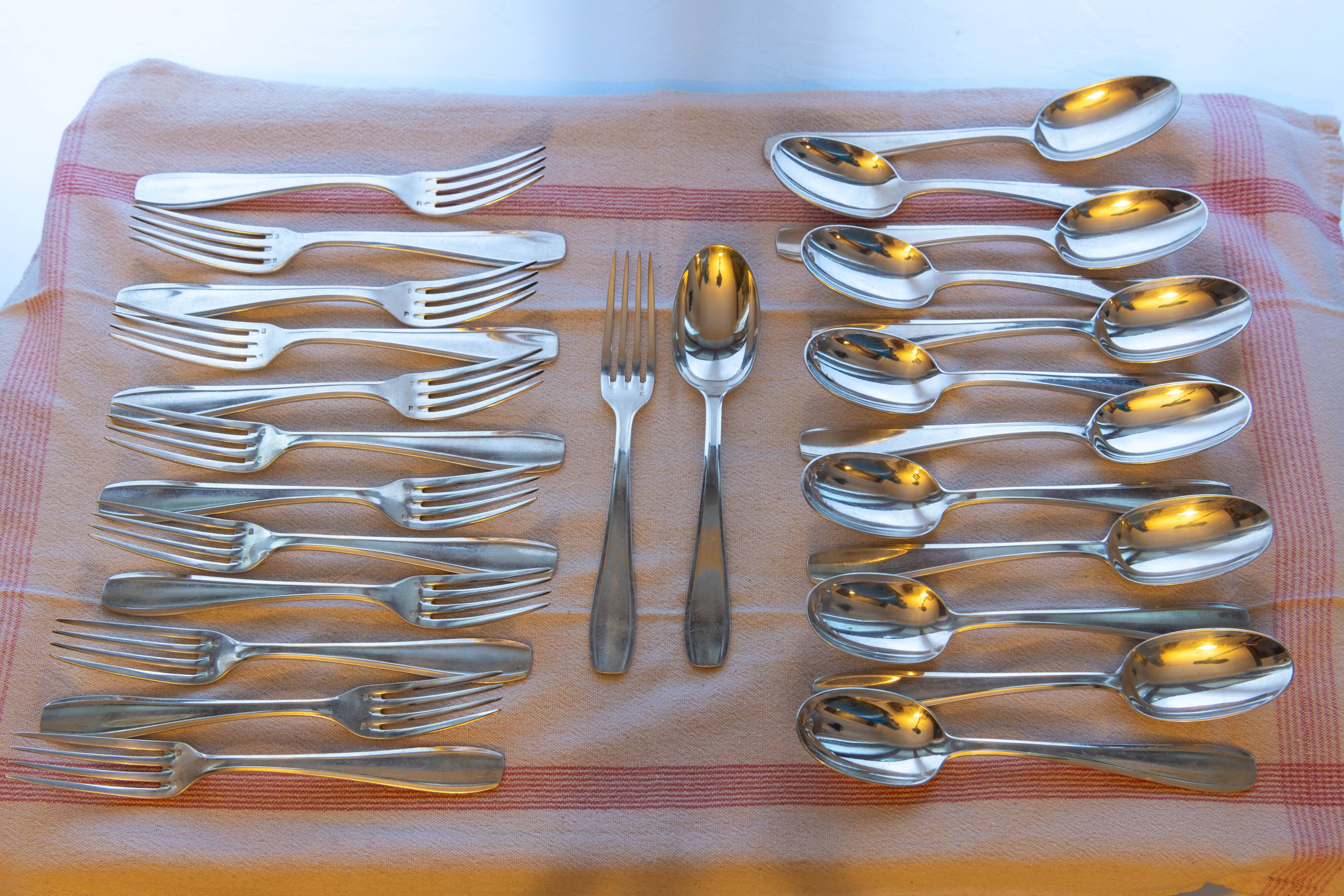 Housewife 1930 SFAM 26 pieces