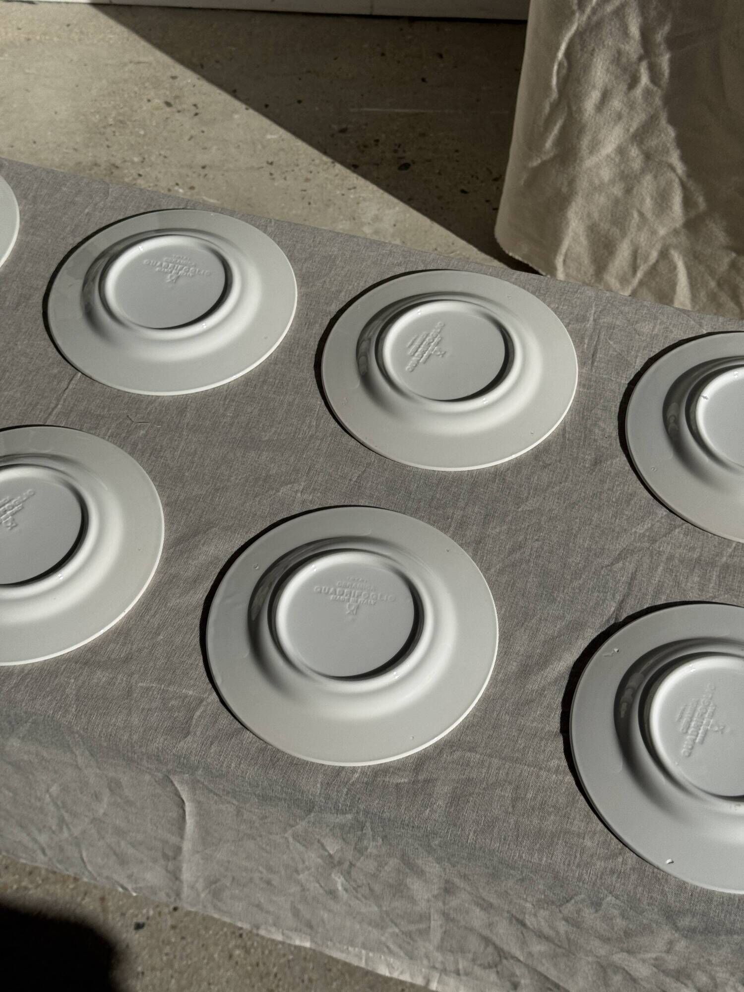 Set of 10 small dessert plates in Italian ceramic Total rim b