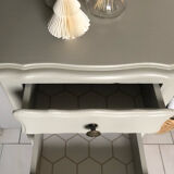 Chiffonier