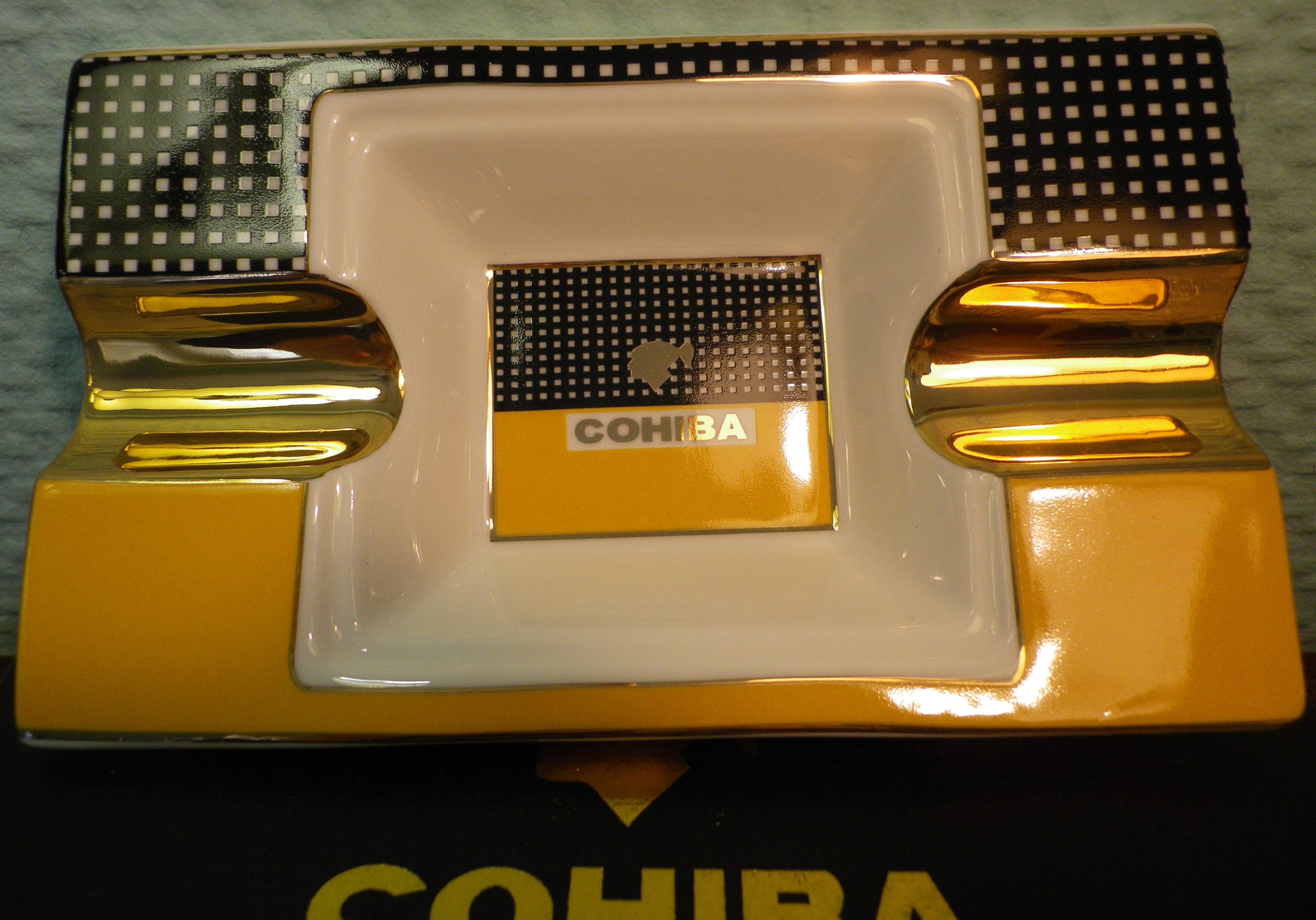 Ashtray COHIBA design, glazed porcelain, Cuba