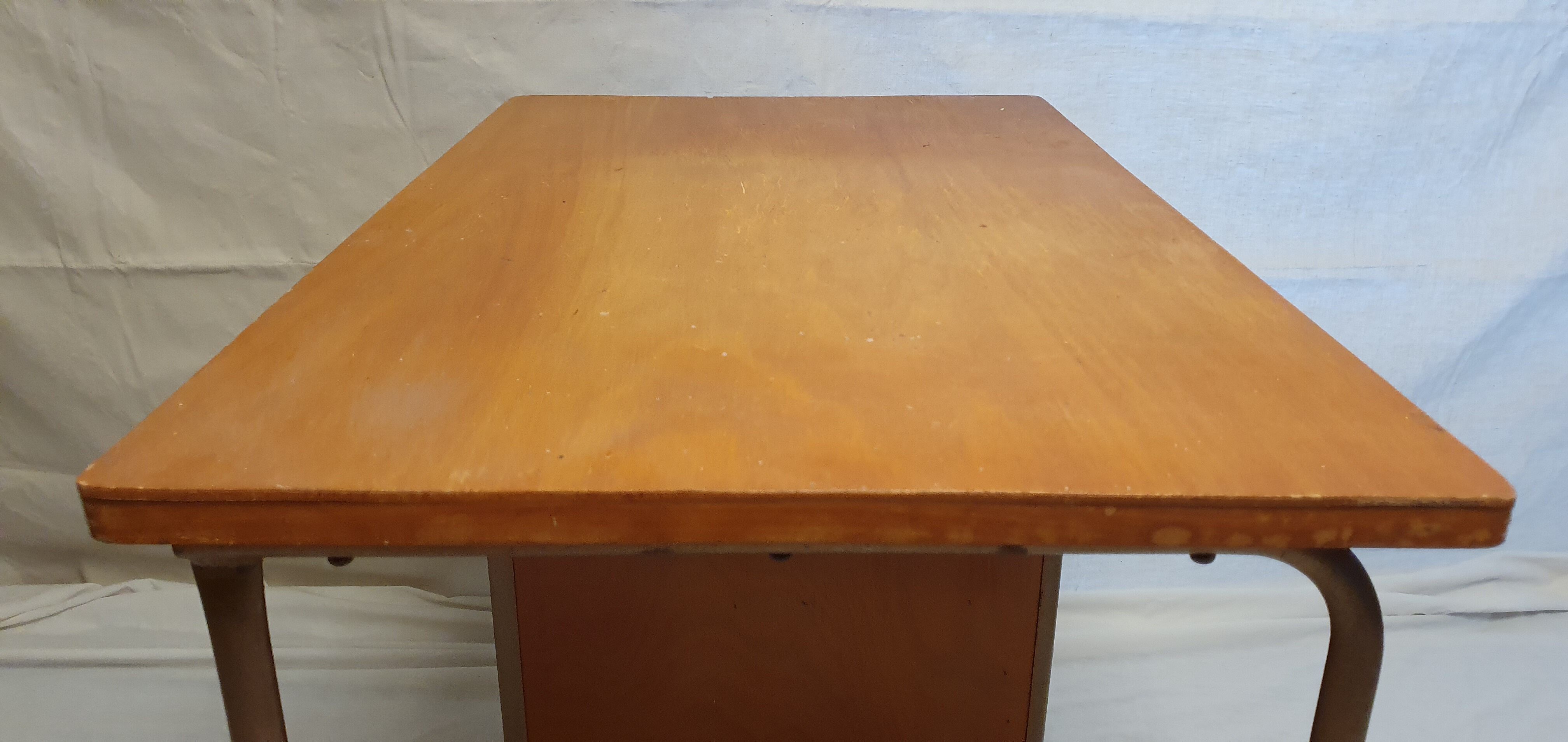 Children's desk in wood and metal 1950