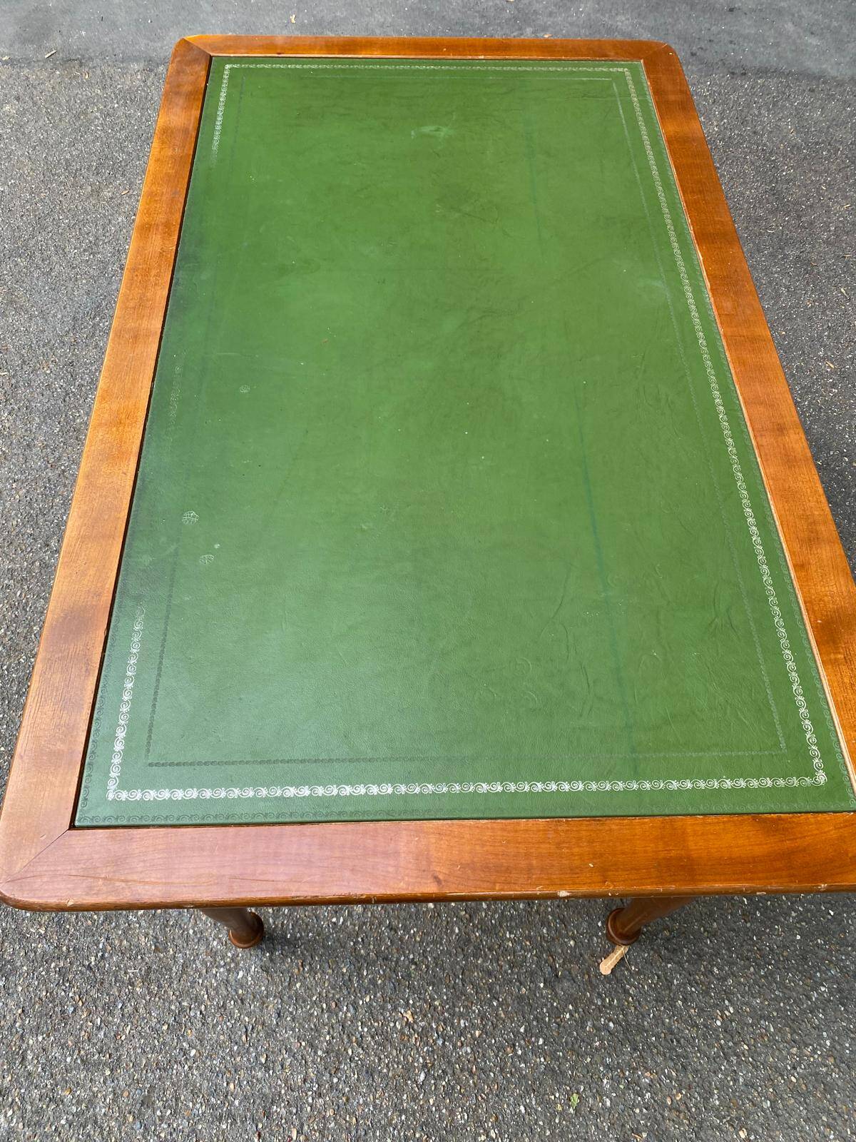 Louis XVI style desk in solid wood and green leather, 1970.