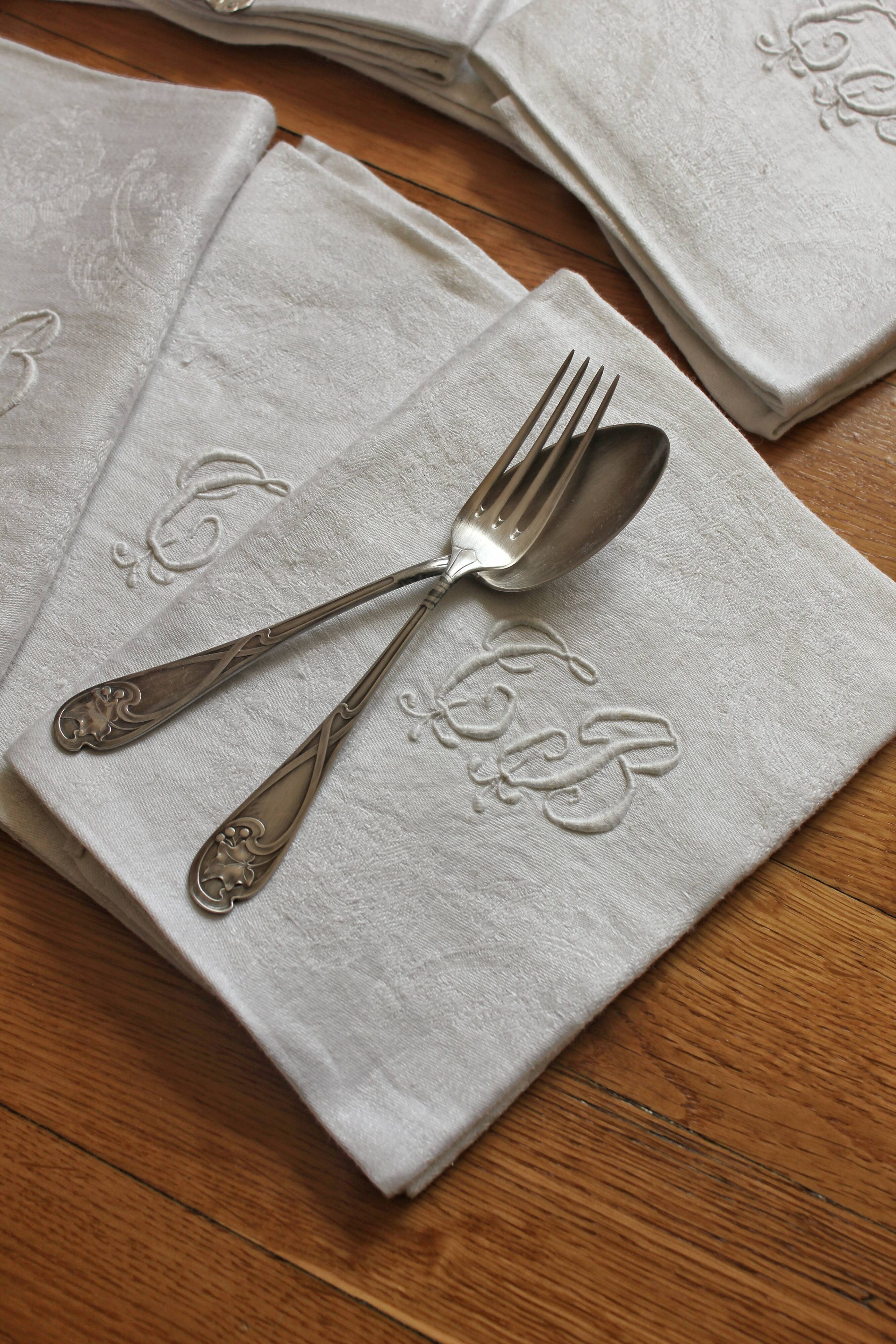 8 antique napkins in monogrammed and damask white linen