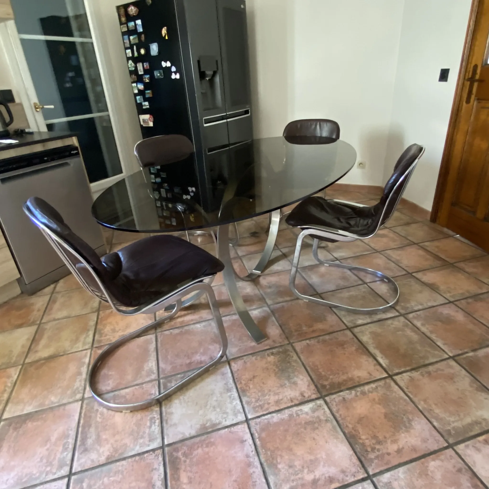 ROCHE BOBOIS table. 1970. Space age. 190x110.