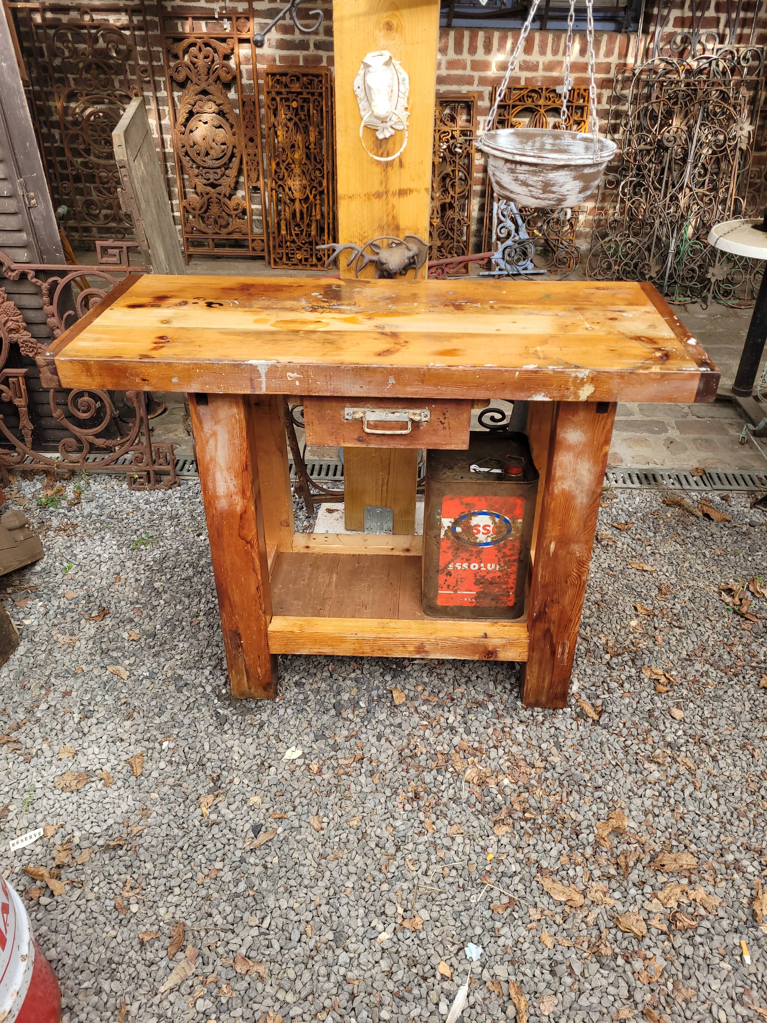 Carpentry or cabinetmaker's workbench, 120 long