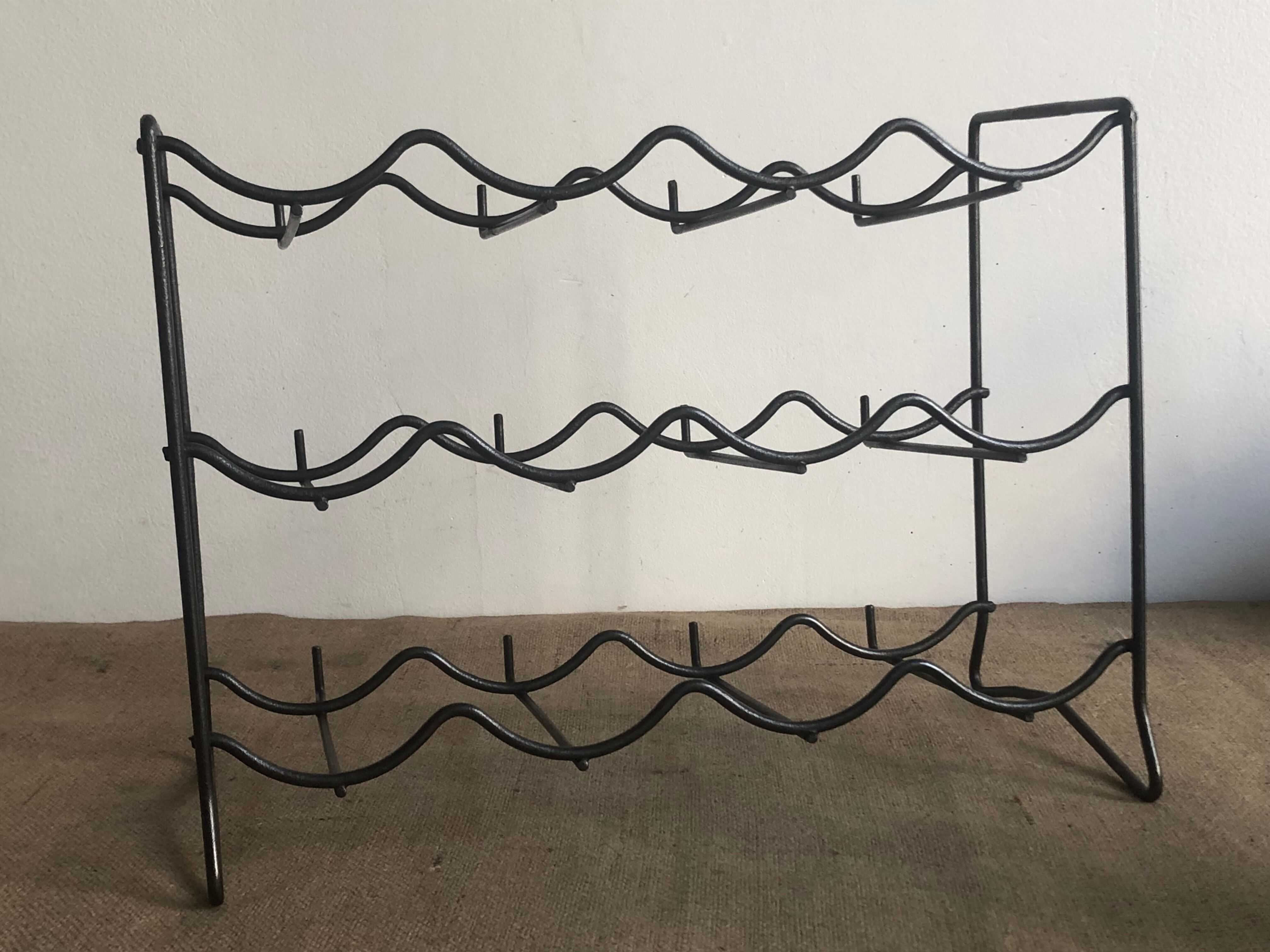 Bottle rack 12 seats