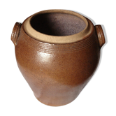 Terracotta pot