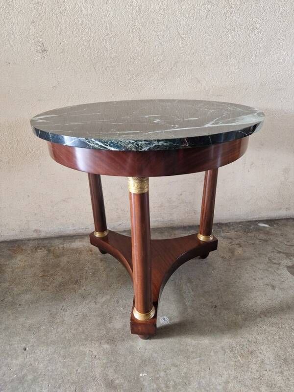 Empire period guéridon table in mahogany veneer and green marble 1830
