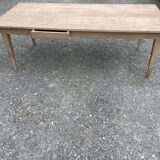 Raw oak farmhouse table