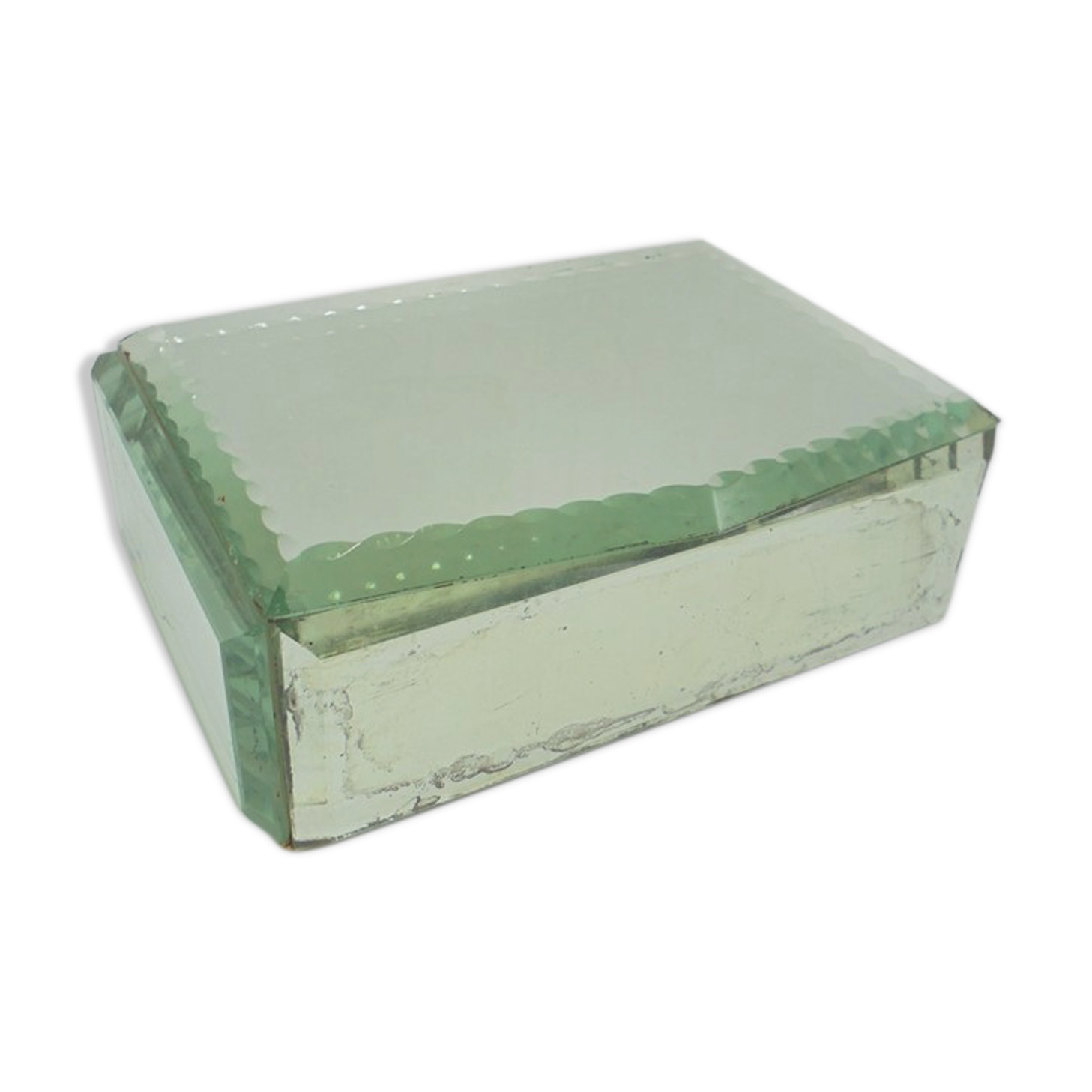 Jewelry box
