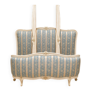 lit de style louis XV
