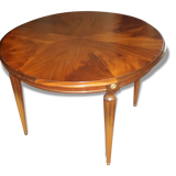 Round table in Walnut Louis XV1