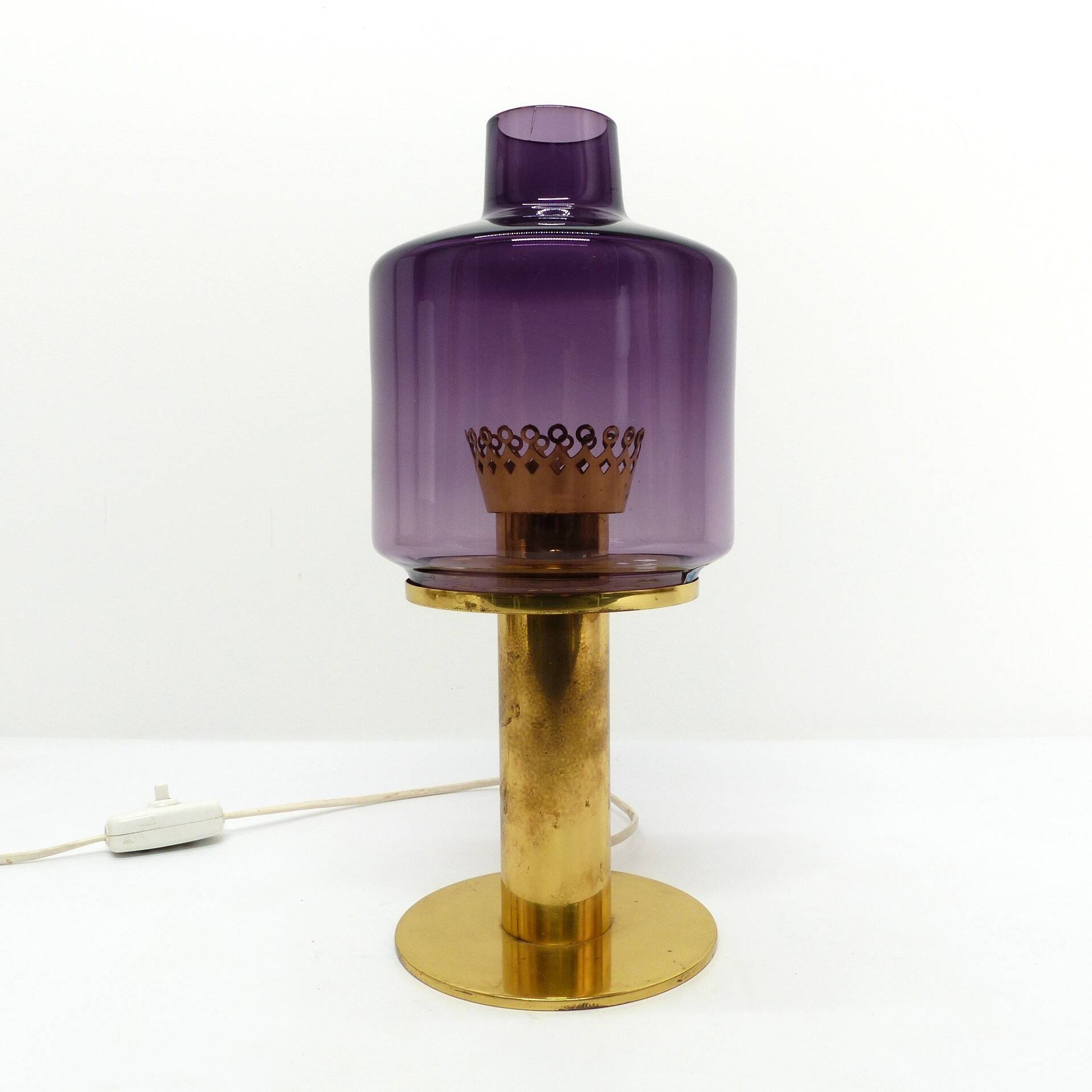 Hans-Agne Jakobsson Scandinavian lamp brass and purple glass B 102