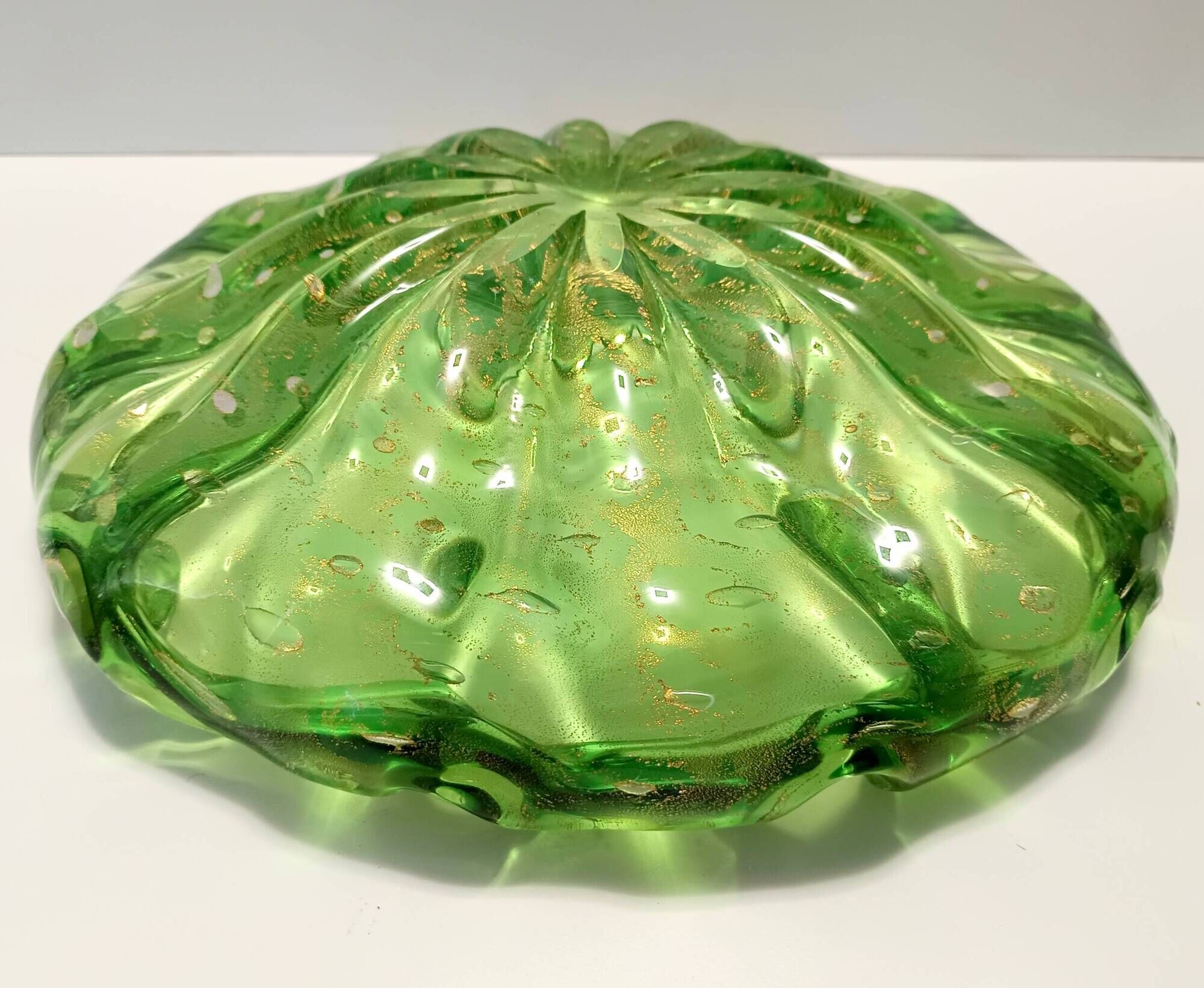 Large Green Bullicante Murano Glass Bowl or Centerpiece with Gold Leaf