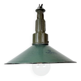 Suspension militaire en émail vert industriel avec un dessus en aluminium coulé, 1960