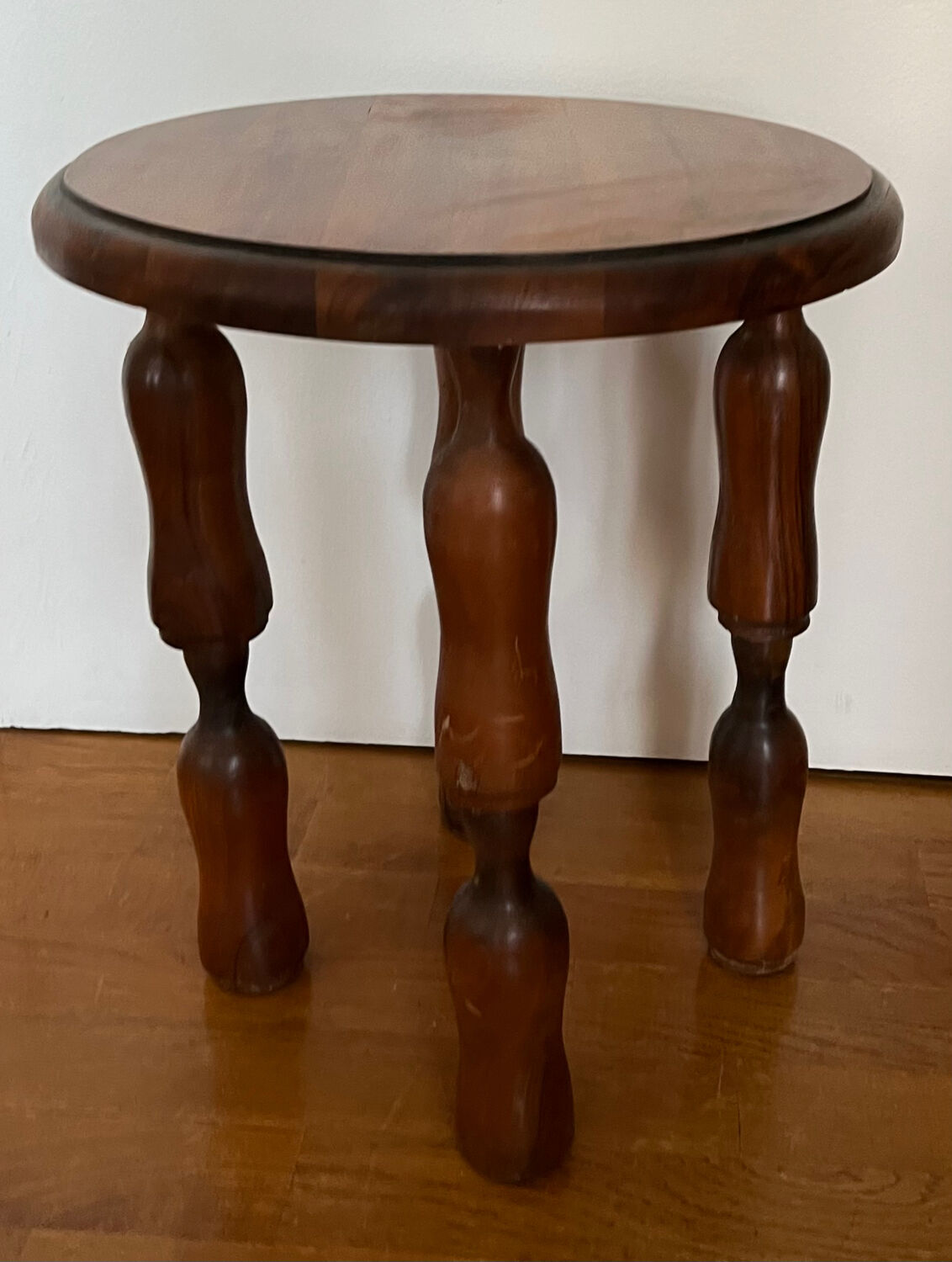 Antique wooden pedestal table