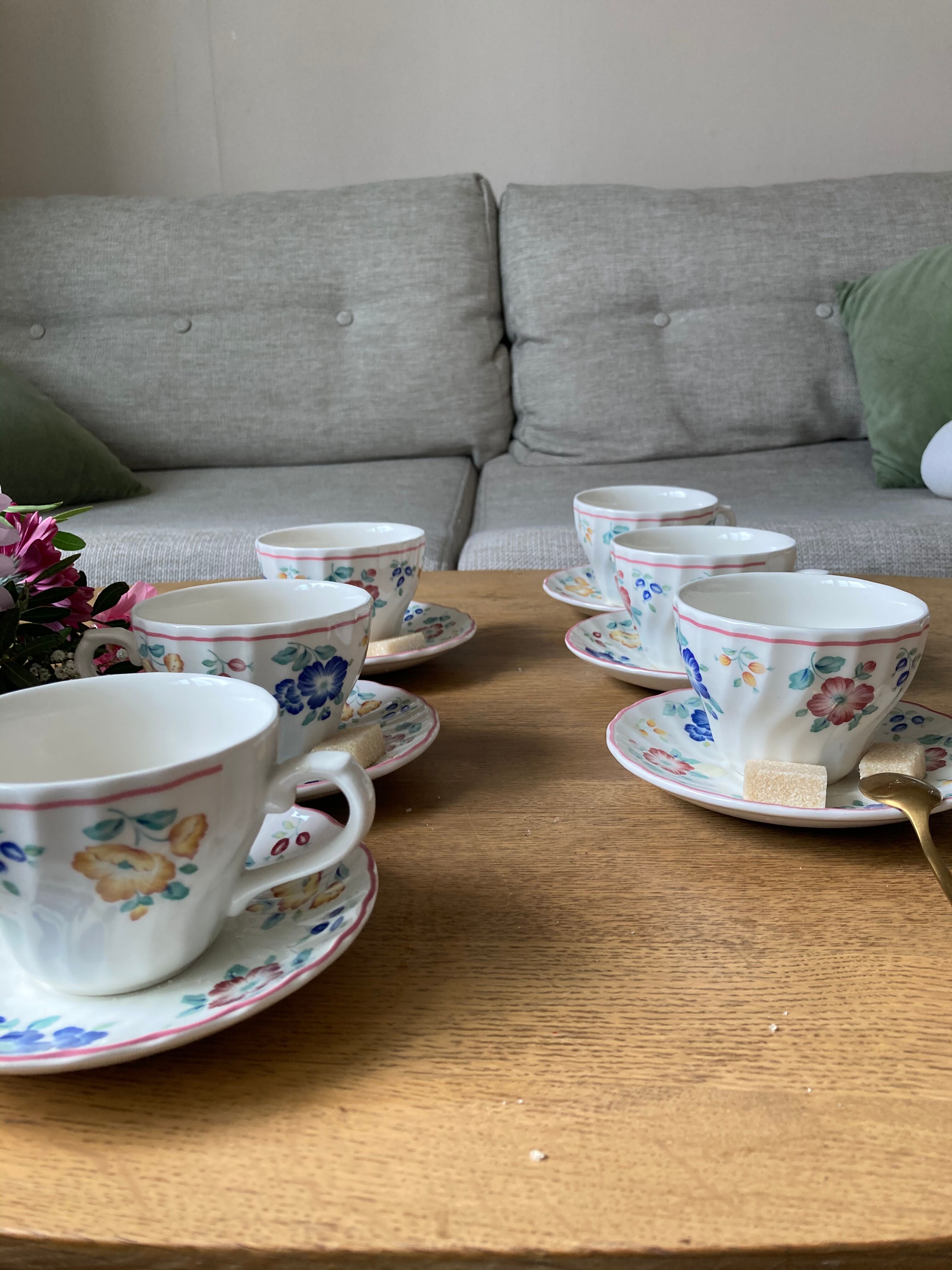 English flower porcelain tea service 6 people