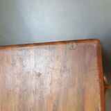 old paint box with dovetail assembly pallet