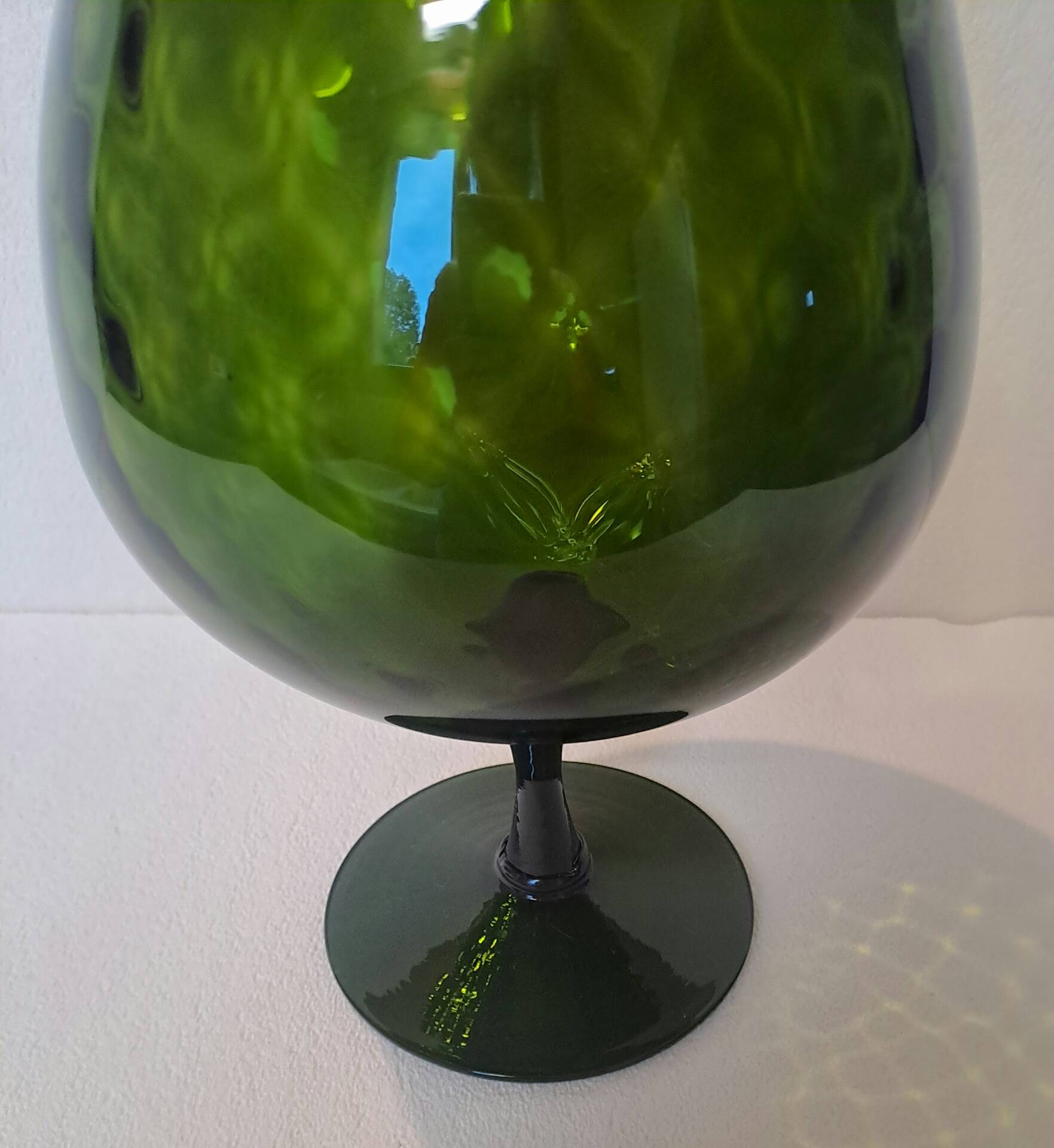 Large glass vase in vintage Italian colour