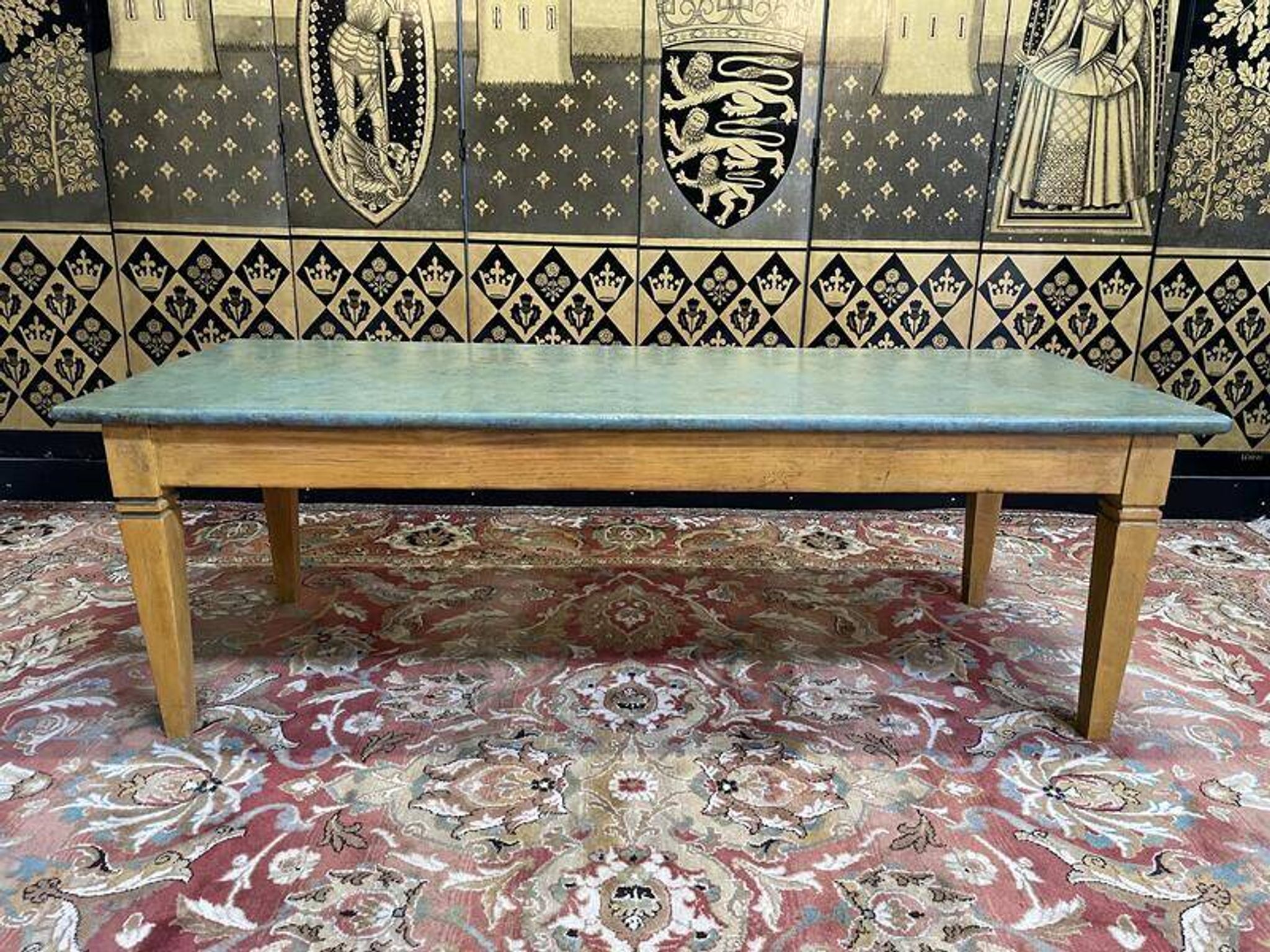 Table basse peinte Louis XVI