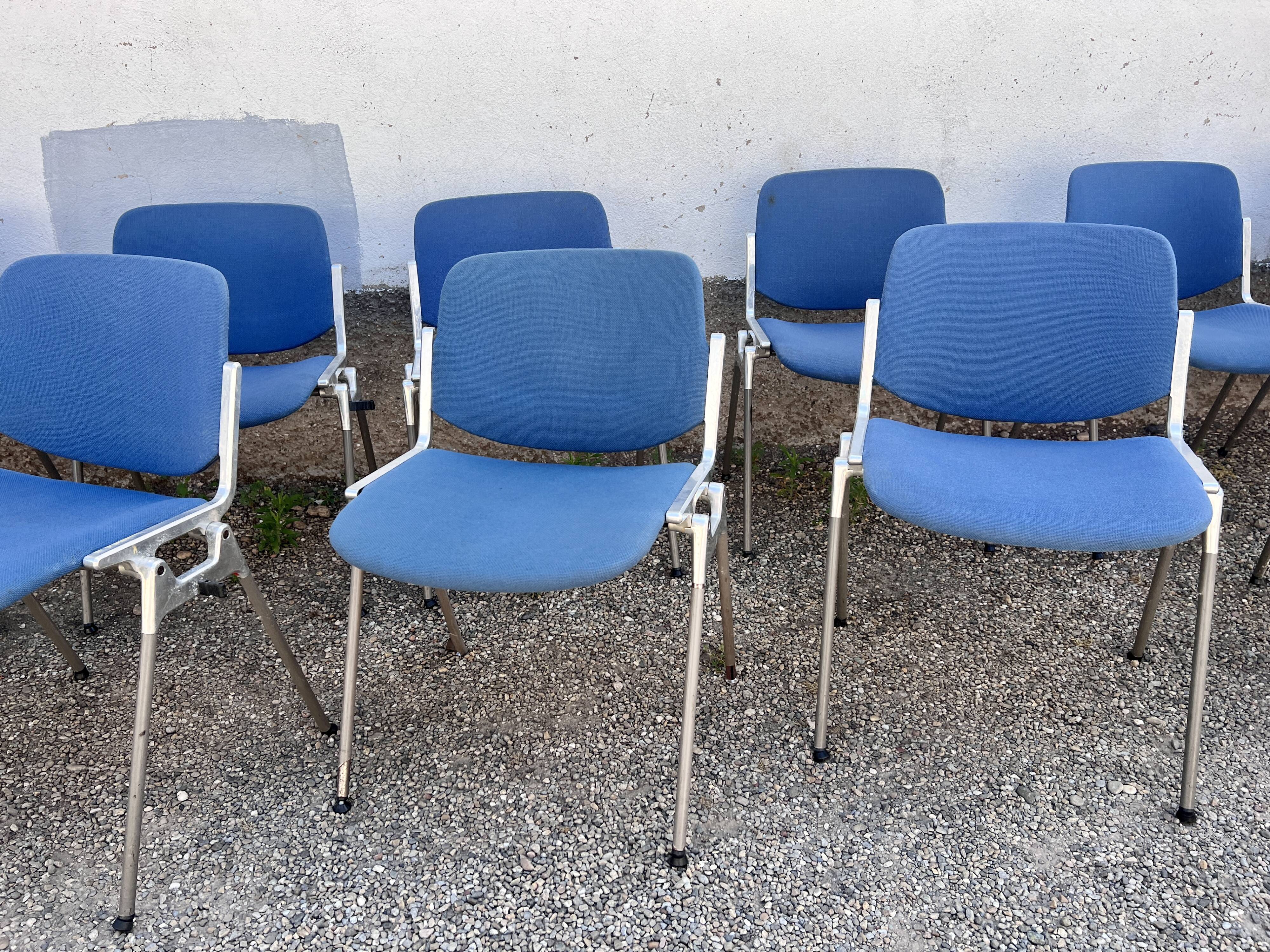 Série de 40 chaises de G. Piretti pour Castelli Anonima Castelli, Italie, années 1970
