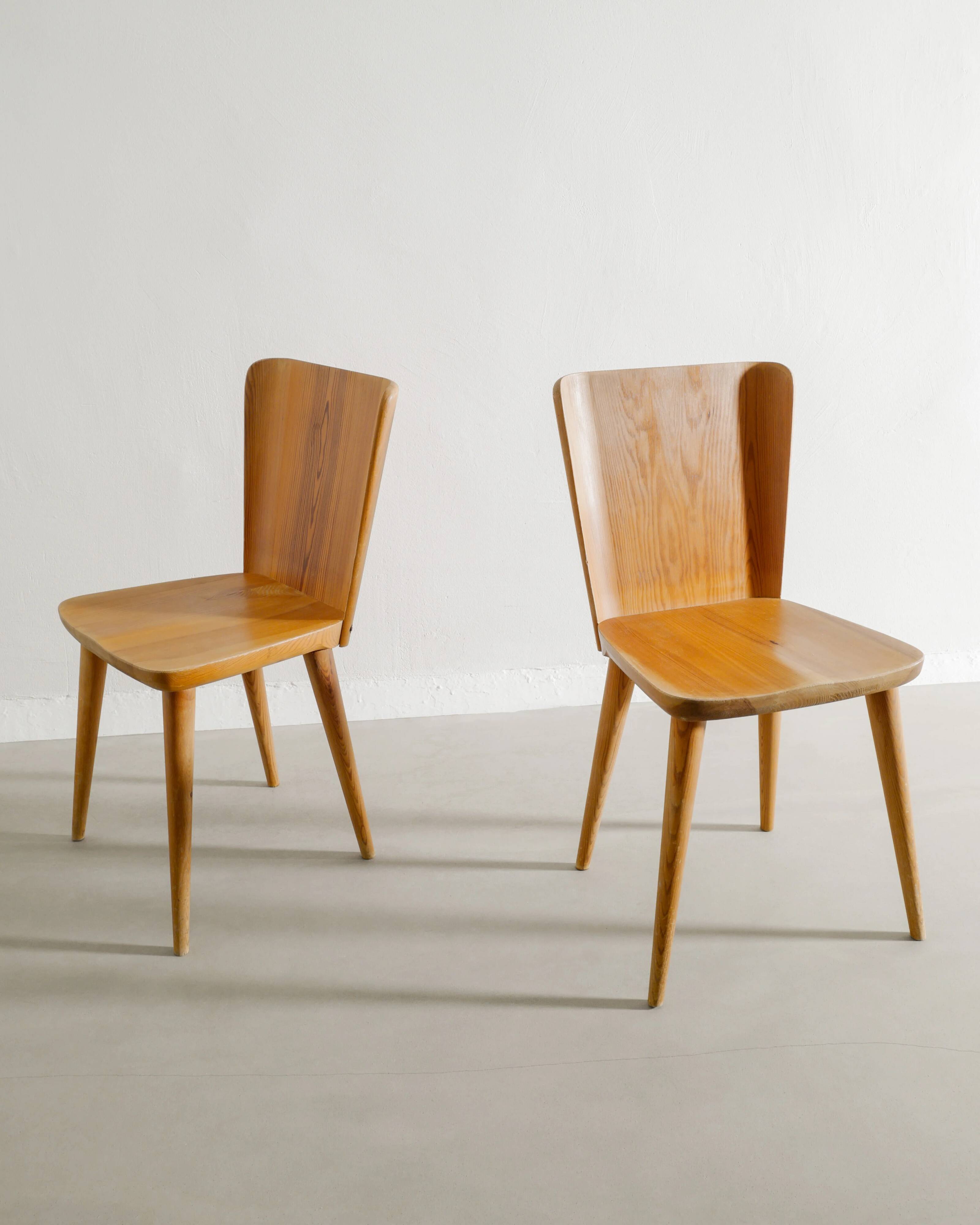 Pair of Swedish Wooden Dining Office Chairs by Göran Malmvall, 1940s