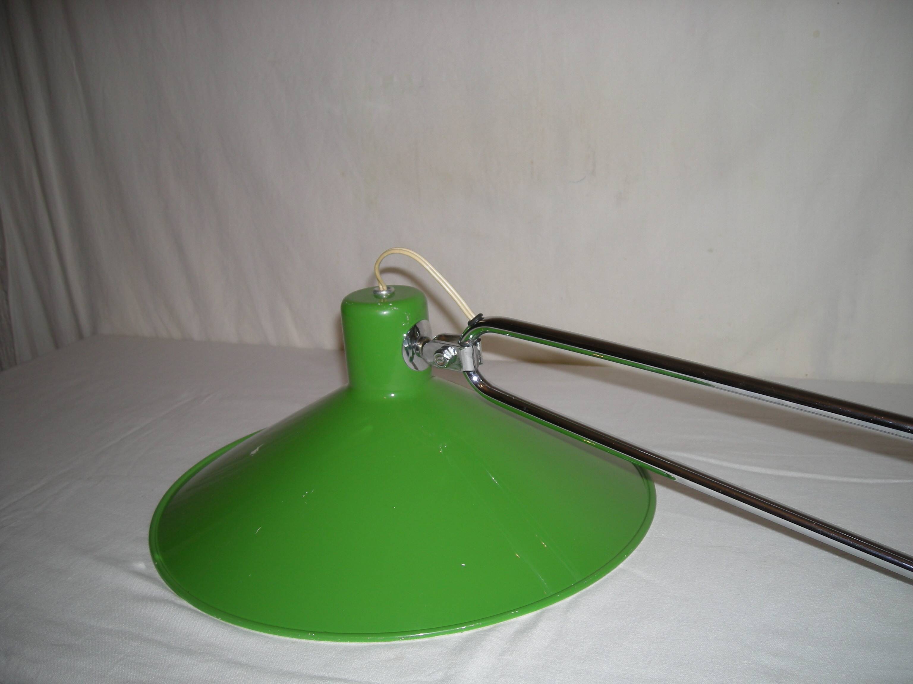 Articulated arm wall lamp from the 60s