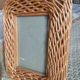 Braided wicker photo frame