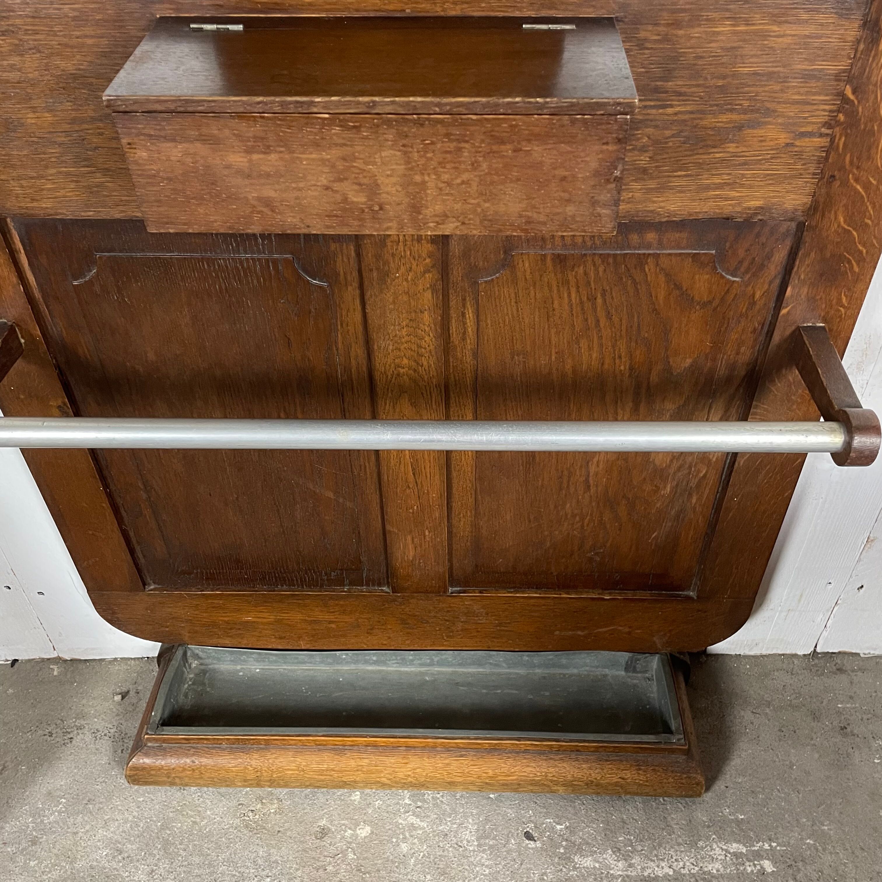 Coat rack art deco cloakroom