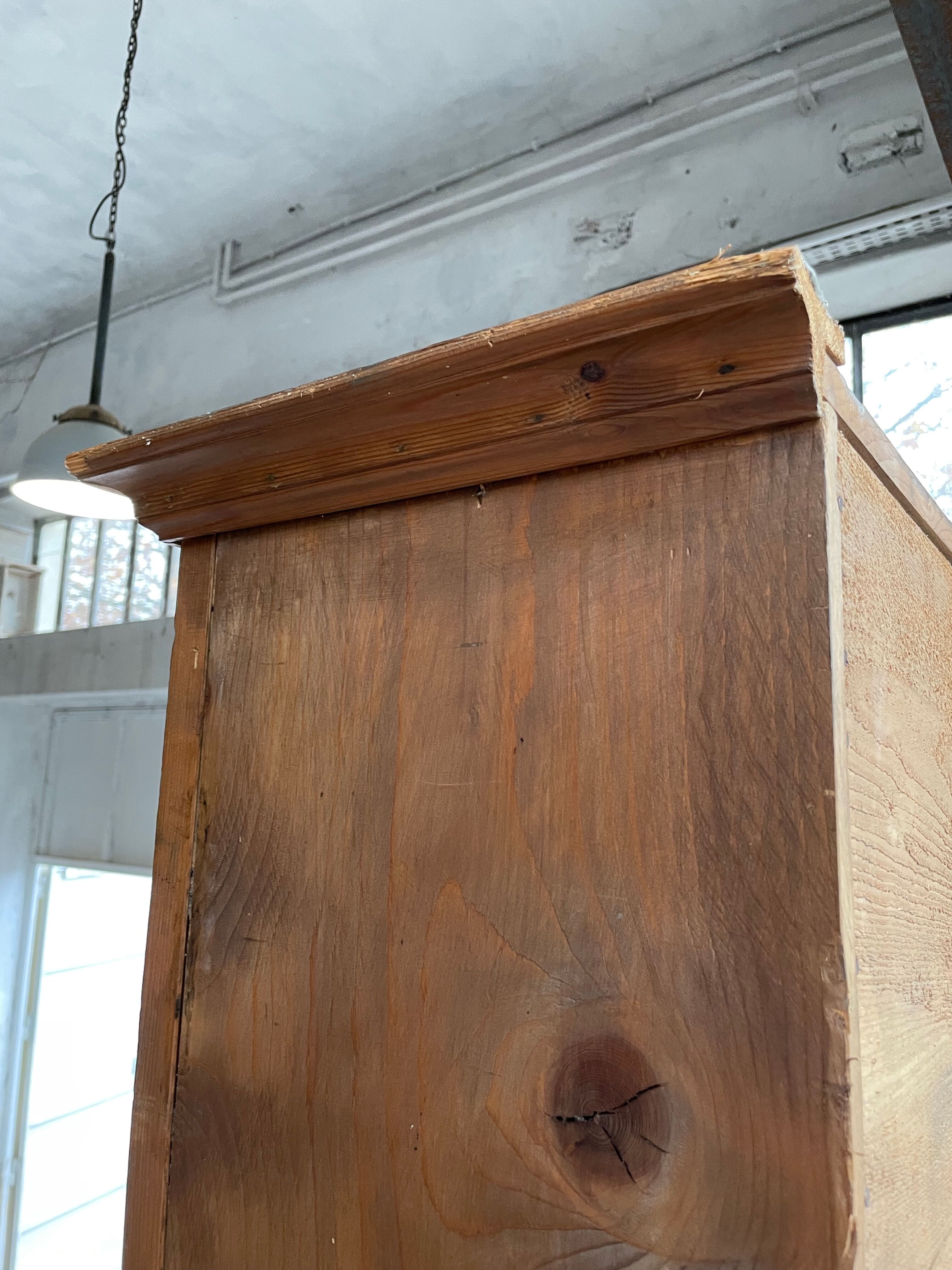 XXL library furniture pharmacy trade