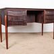 Bureau danois en palissandre et piètement en teck, Johannes Andersen 1960