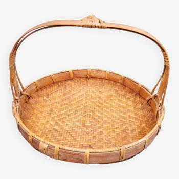 Wicker basket