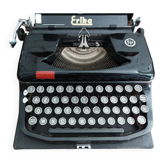 Machine à écrire ancienne erika model m + notice + coffre