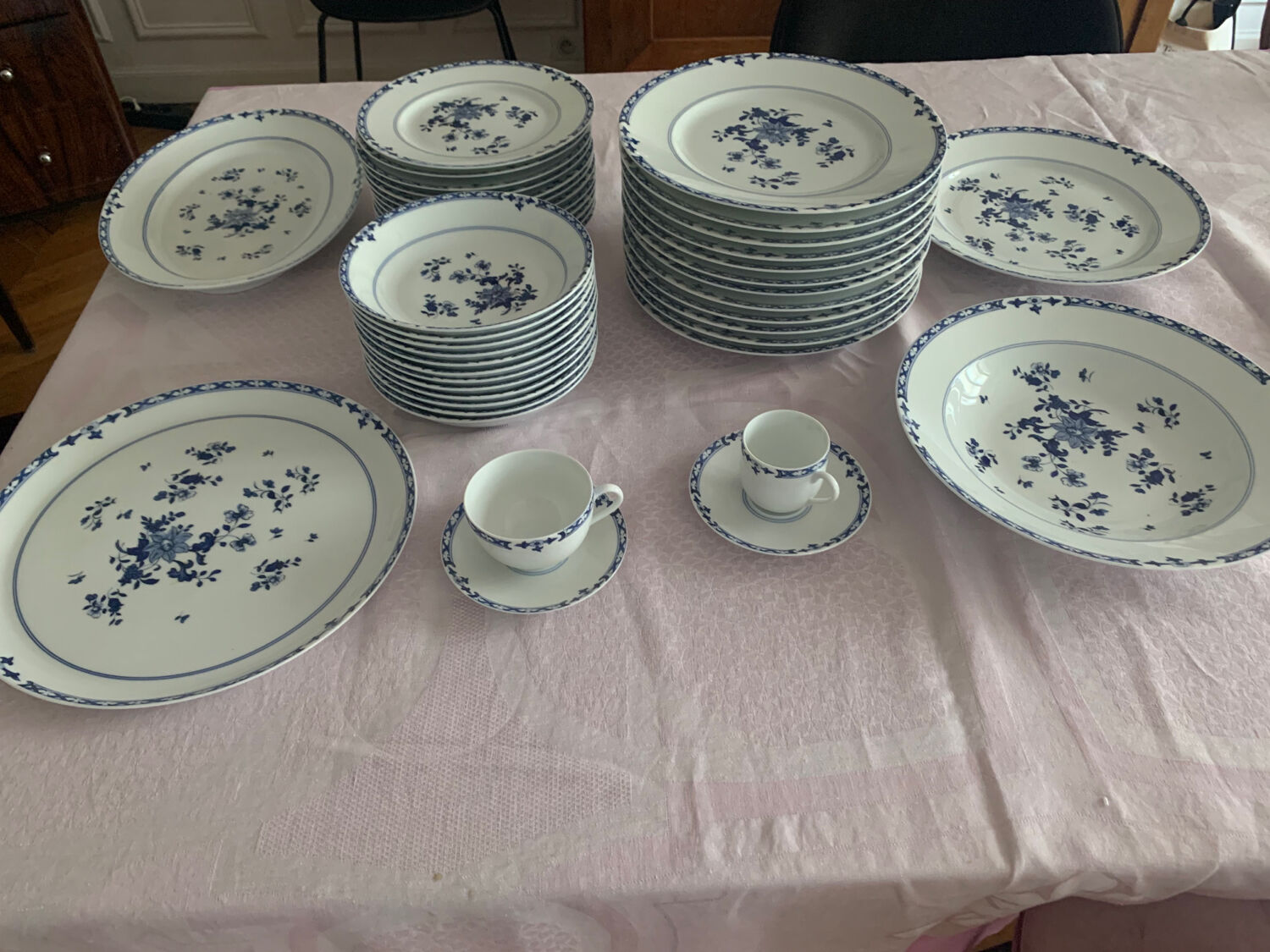 Amphitrite tableware service Ervuis and Raynaud 64 pieces
