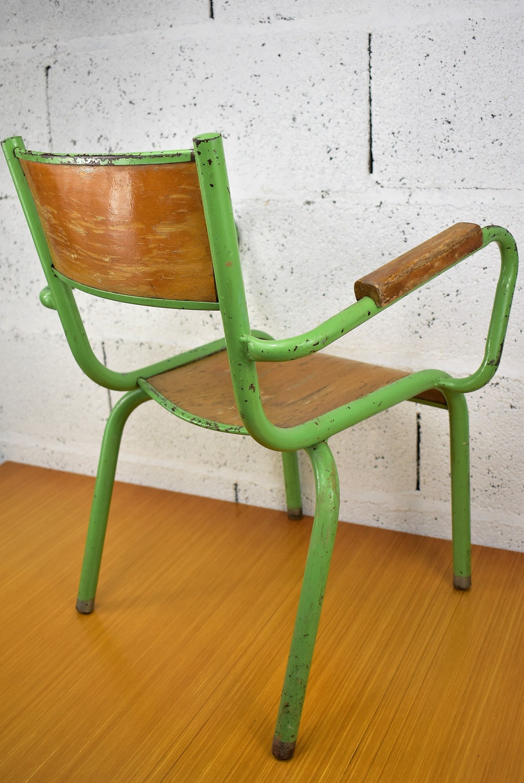 Metal and wood school chair with armrest