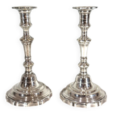 Paire de bougeoirs en métal argenté