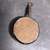 Curiosity cabinet medallion